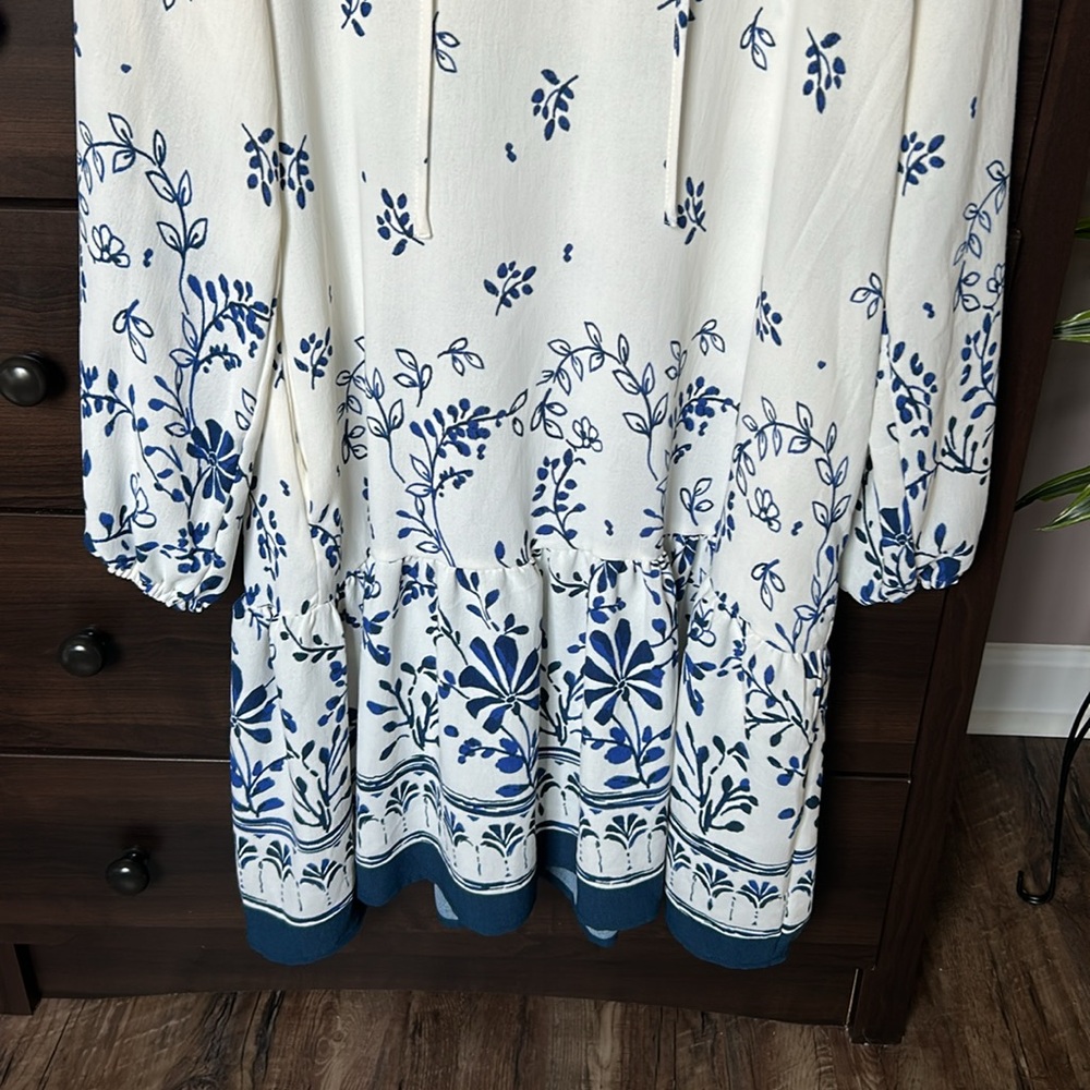 Rachel Zoe White and Blue Long Sleeve Dress - Picture 3 of 5